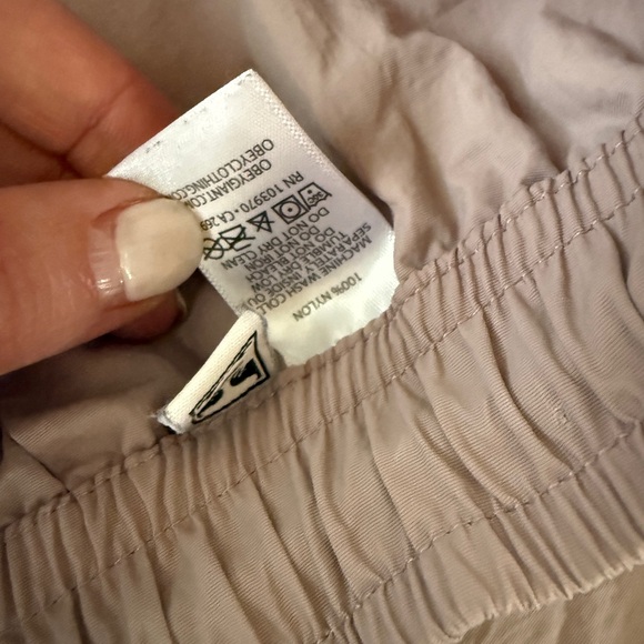 Men’s OBEY Light Purple Shorts swim trunks casual shorts zippered back pocket - Picture 4 of 6